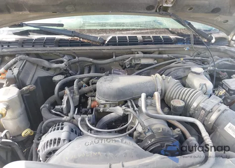 2002 Chevrolet Blazer Ls from USA, damaged, VIN 1GNDT13W92K231525